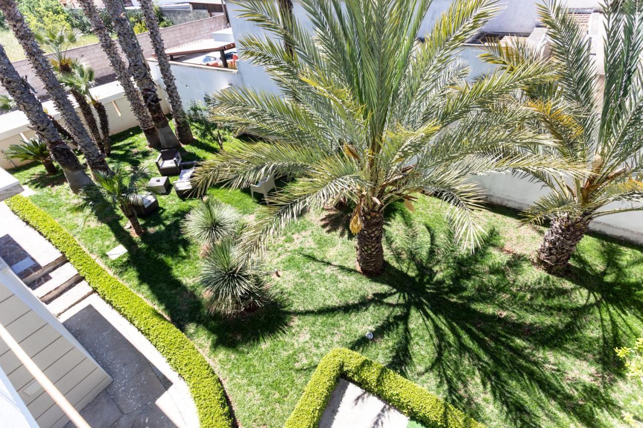 B&B Domus Japigia Удженто Экстерьер фото